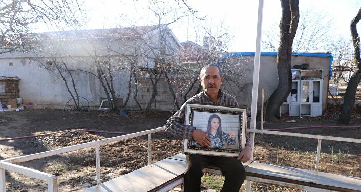  Ankara'da evinde ölü bulunan Aleyna Çakır olarak bilinen Sema Esen'in babası Mehmet Esen