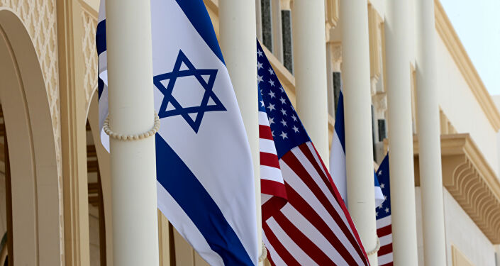 ABD ile İsrail bayrakları