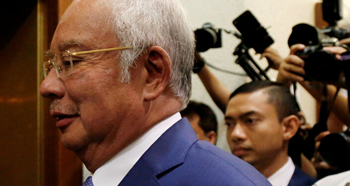 Necip Rezak, 1MDB davasının görüldüğü Kuala Lumpur Yüksek Mahkemesi'de 