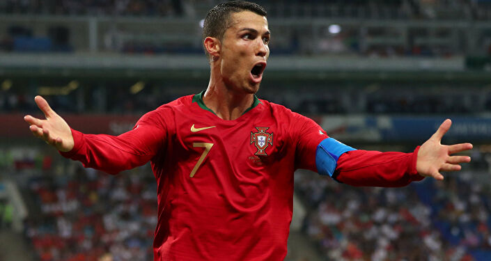2018 FIFA Dünya Kupası'daki Portekiz-İspanya maçında Cristiano Ronaldo