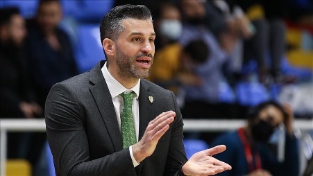 Beşiktaş’ın Sihirli Dokunuşu: Dusan Alimpijevic ile Yolculuk Devam Ediyor!